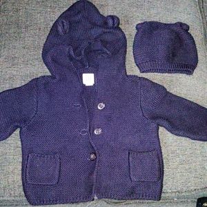 A Toddler hoodie & hat